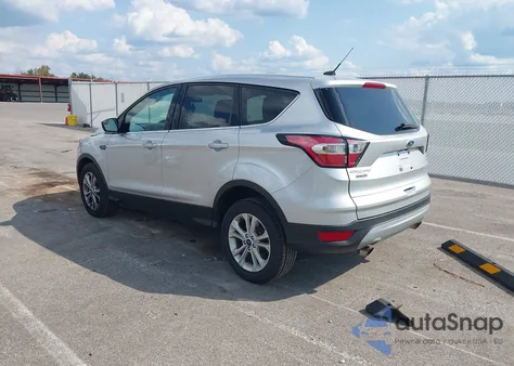 2017 Ford Escape Se from USA, damaged, VIN 1FMCU9GD0HUF00352